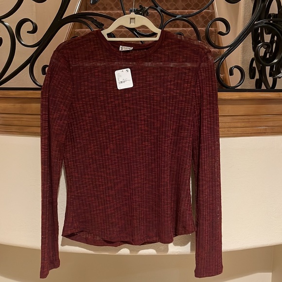 [SOLD]NWT/ Intimately Free People Ribbed Knit Long Sleeve Top - Picture 4 of 9